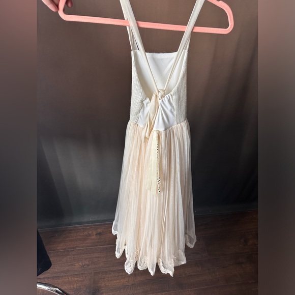 Size 6 girls doll cake dress #B11 - Picture 3 of 4